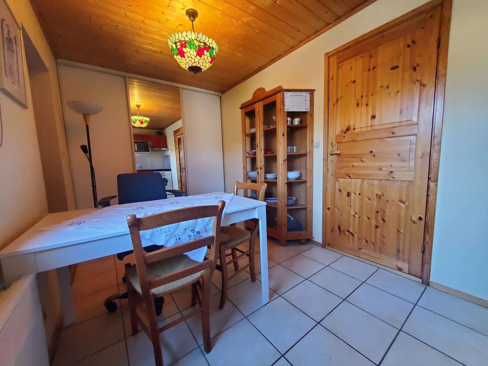 Dining area and dedicated desk corner